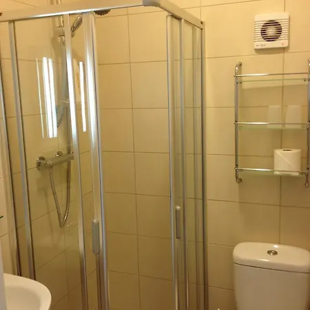 Pensionat Ellerdene 3*